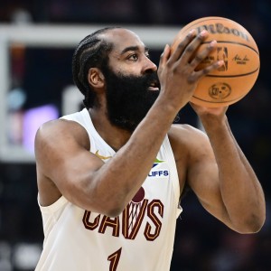 开云app-克莱：哈登是史上最伟大得分手&amp;组织者之一 不知我们还有多少时间